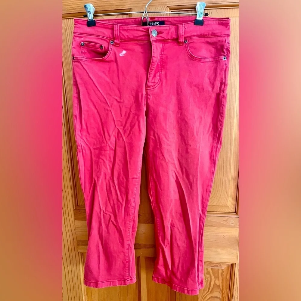 Chaps Sz 8 Faded Red Capri Jeans Distressed Bleach Splashes Grunge Summer VTG